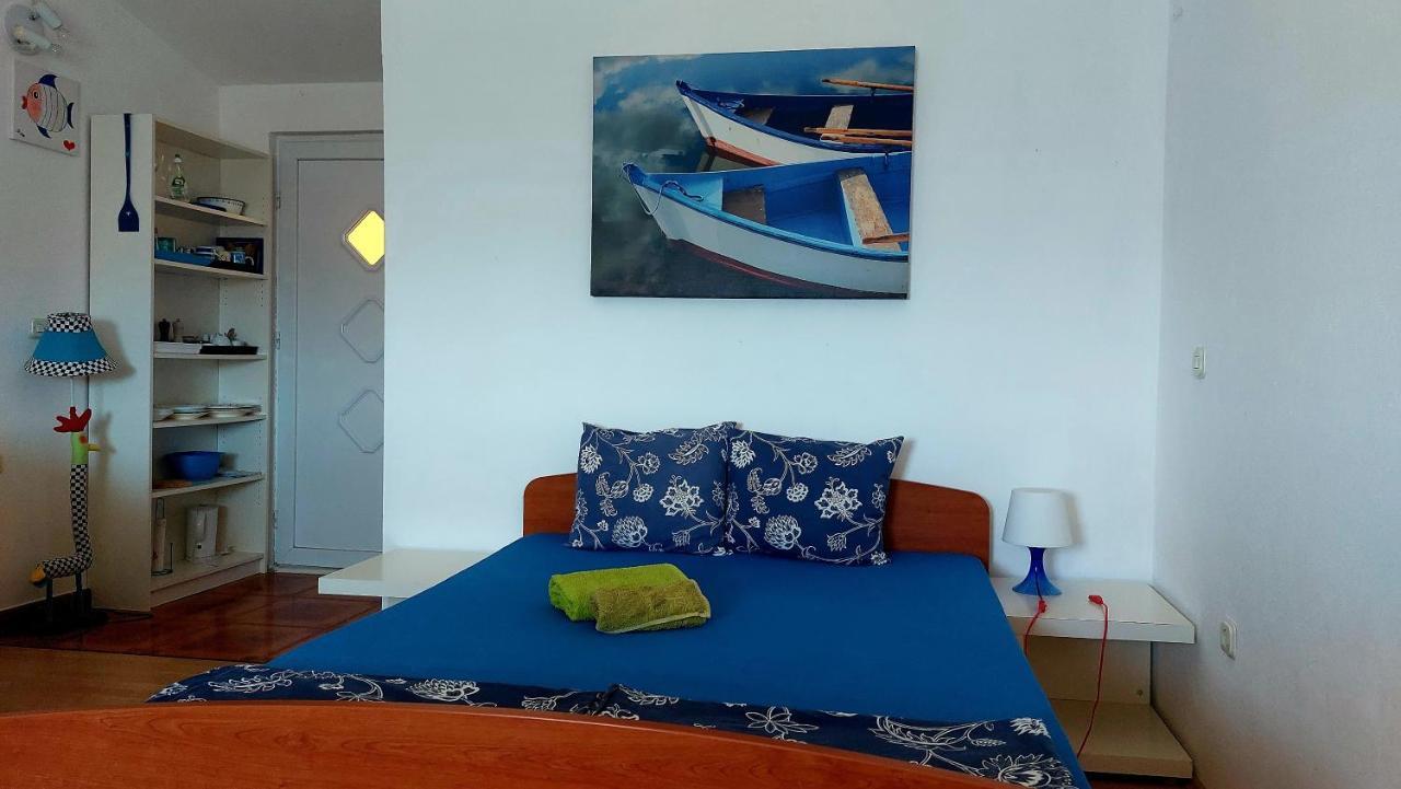 Arts Room Jasmina With Sea View Bikers And Pets Are Welcome ستاريغغاد باكلينتسا المظهر الخارجي الصورة